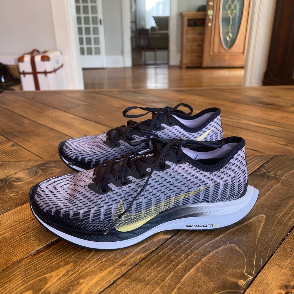 Nike Zoom Sneakers